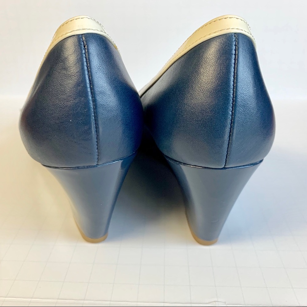 VTG Etienne Aigner Navy wedges - Picture 7 of 7